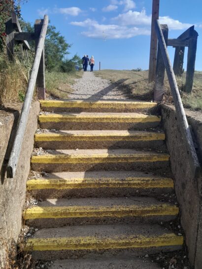 steps close to Felixstowe Ferry to cafe, pub, refreshments and toilets